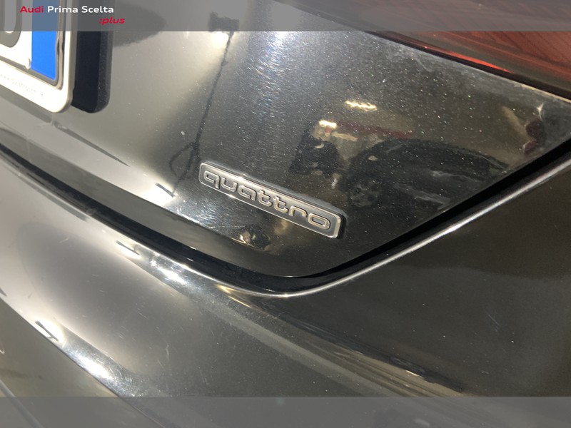 Audi A5 Coupé 40 2.0 tdi mhev s line edition quattro 204cv s-tronic