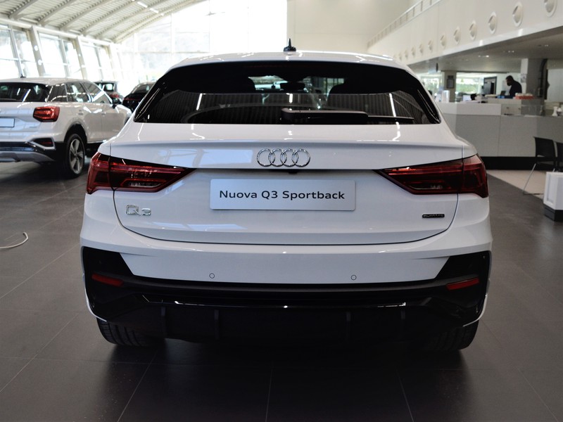 Audi Q3 Sportback Presso Autoarona Concessionaria Ufficiale