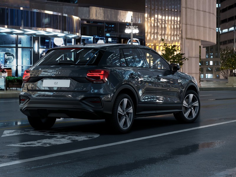 Audi Q2 30 2.0 tdi admired s-tronic