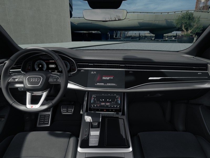 Audi Q8 55 3.0 tfsi e sport quattro tiptronic