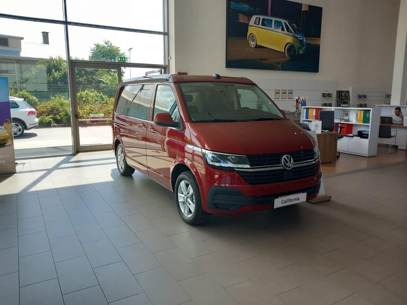 Volkswagen VIC T6.1 California California 2.0 Tdi Beach Camper 150cv DSG