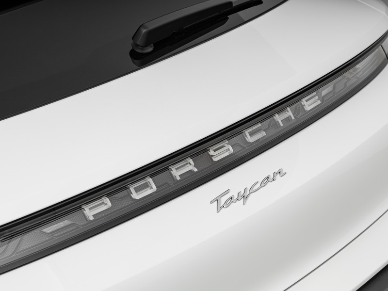 Porsche Taycan sport turismo performance battery plus 5p.ti