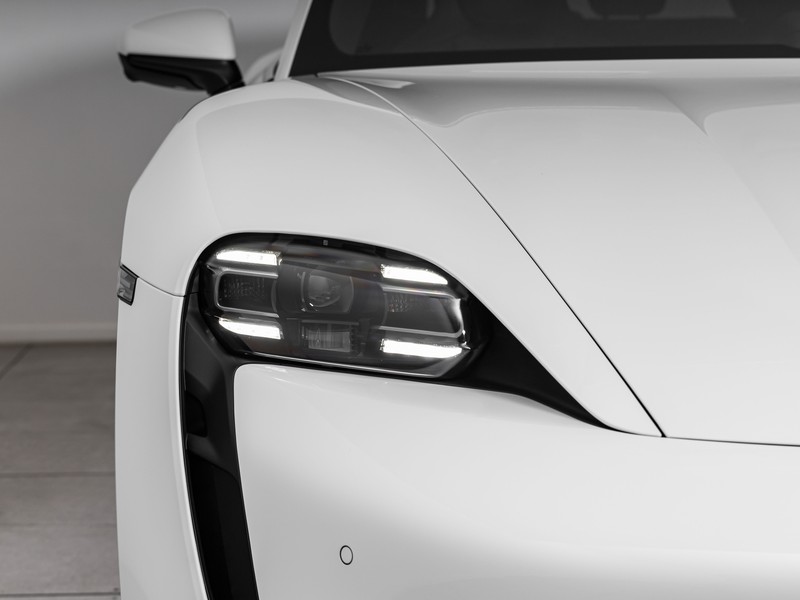 Porsche Taycan sport turismo performance battery plus 5p.ti