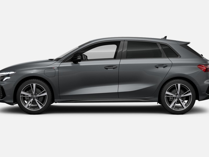 Audi A3 sportback 40 1.4 tfsi e identity black s-tronic