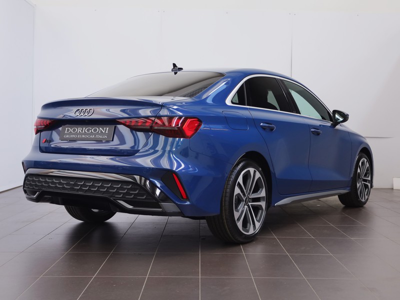 Audi A3 sedan 35 2.0 tdi s line edition s-tronic