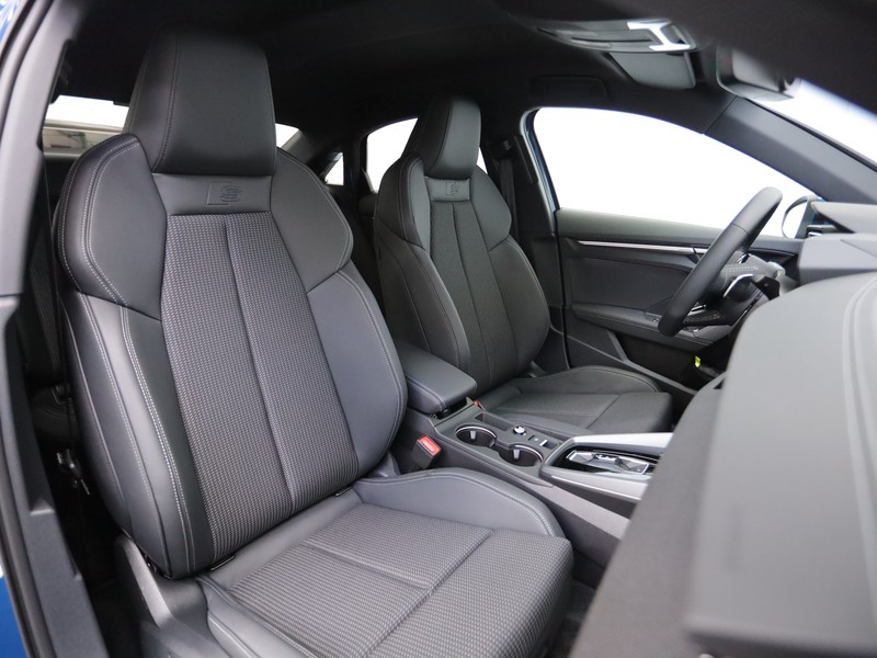 Audi A3 sedan 35 2.0 tdi s line edition s-tronic