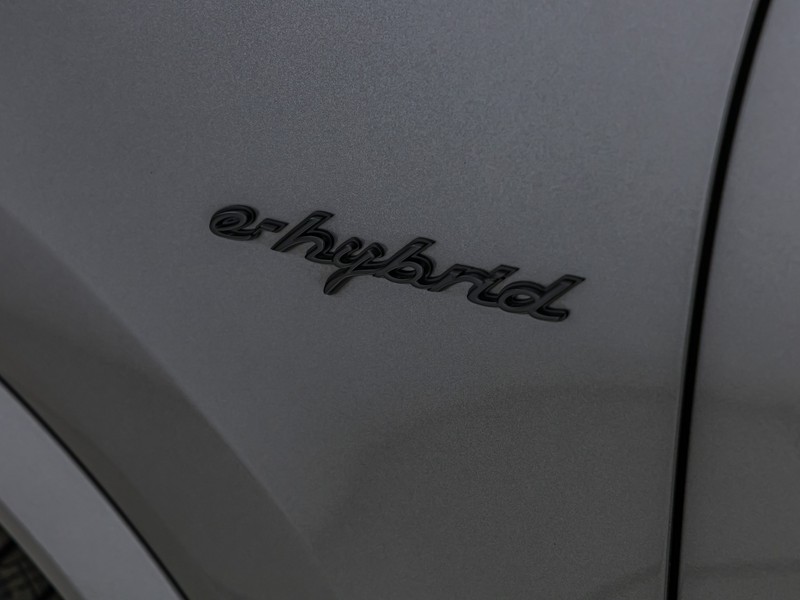 Porsche Cayenne 3.0 e-hybrid tiptronic