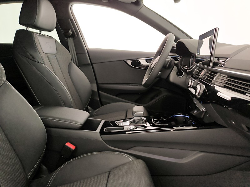 Audi A4 40 2.0 tdi mhev s line edition quattro 204cv s-tronic