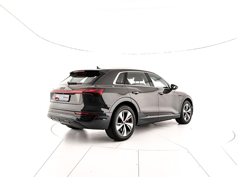 Audi Q8 e-tron 50 business advanced quattro