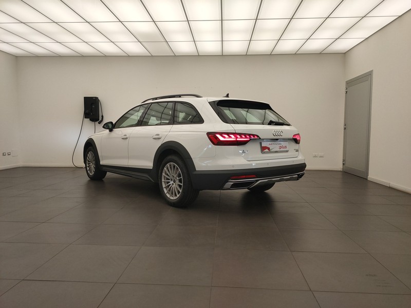 Audi A4 allroad Allroad TDI Business Evolution quattro S tronic