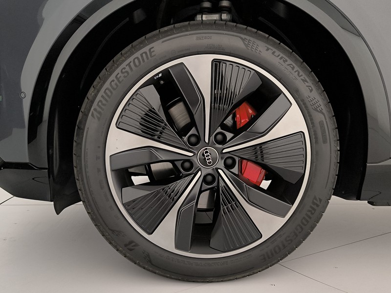 Audi Q6 e-tron s line edition quattro 387cv