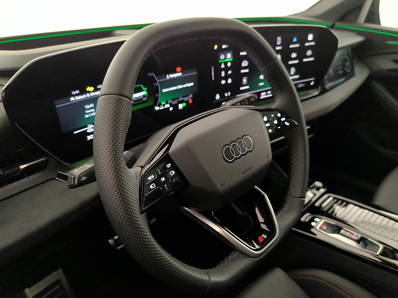 Audi Q6 e-tron s line edition quattro 387cv