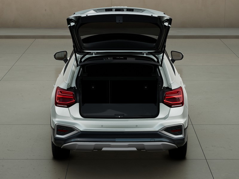 Audi Q2 35 1.5 tfsi business advanced s-tronic