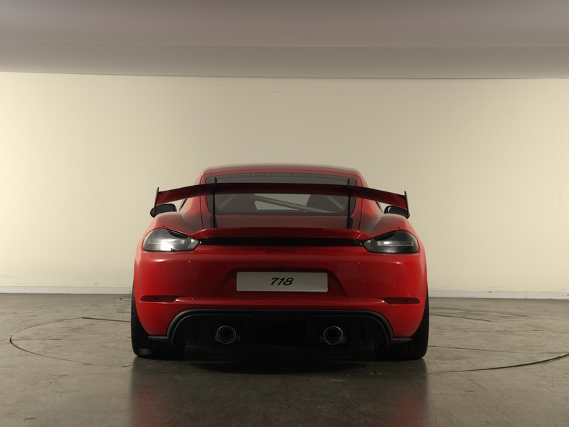 Porsche Cayman 4.0 gt4 rs pdk