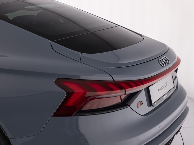Audi e-tron GT s quattro