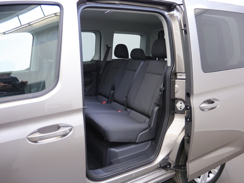 Volkswagen VIC Caddy 2.0 tdi scr 102cv space