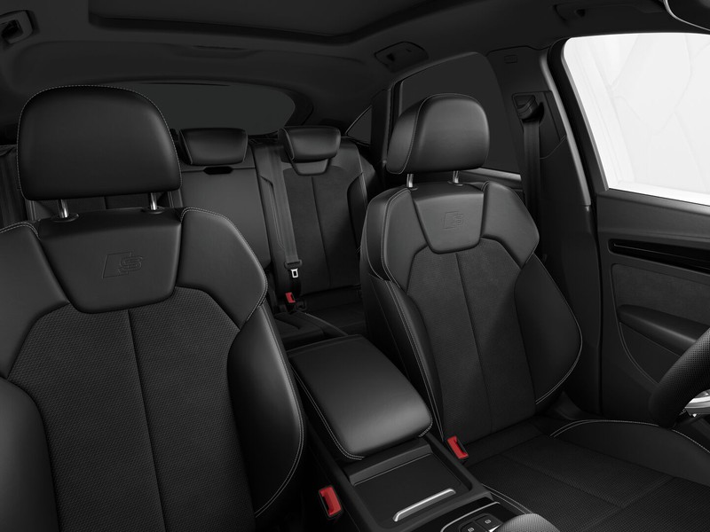 Audi Q5 sportback 40 2.0 tdi mhev 12v identity black quattro s-tronic