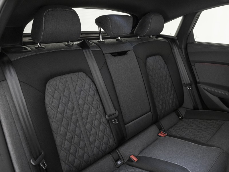 Audi A5 berlina 2.0 tdi mhev+ s line edition quattro 204cv s-tronic