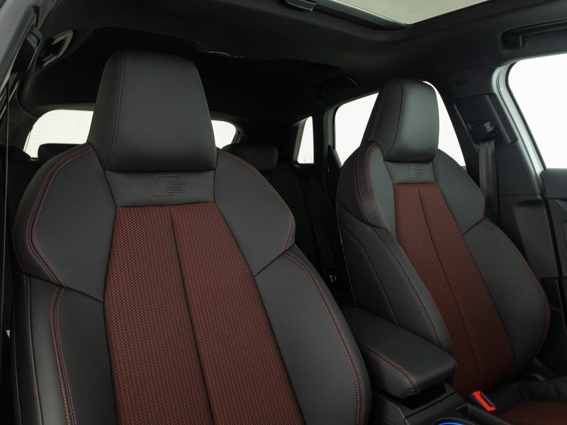 Audi S3 sportback 2.0 tfsi sport attitude quattro s-tronic