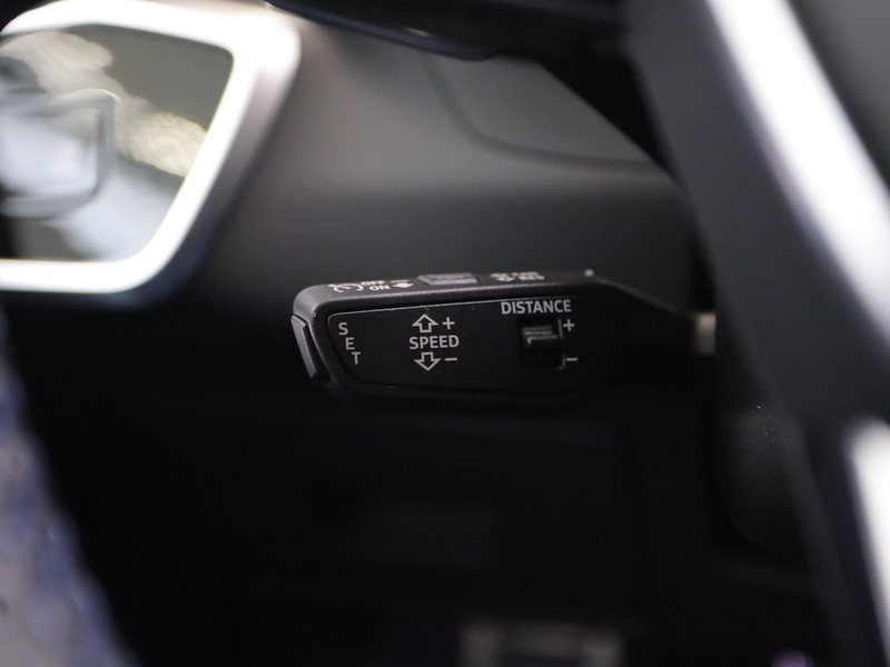 Audi RS6 avant 4.0 mhev performance quattro tiptronic