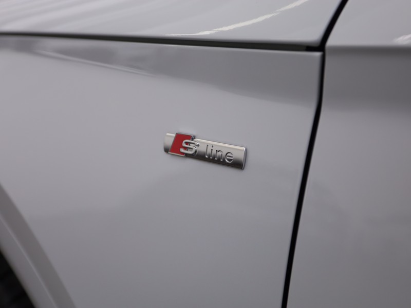 Audi Q5 55 2.0 tfsi e s line quattro s-tronic