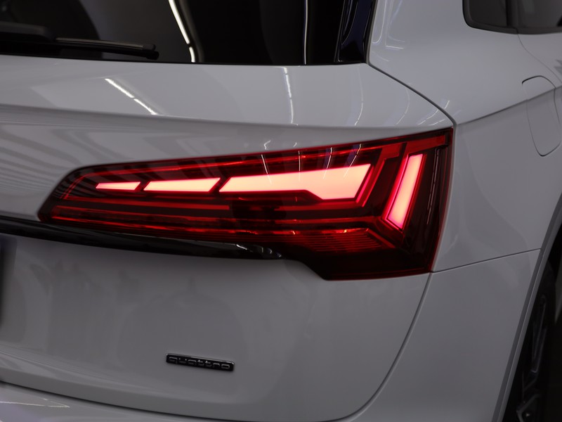 Audi Q5 55 2.0 tfsi e s line quattro s-tronic