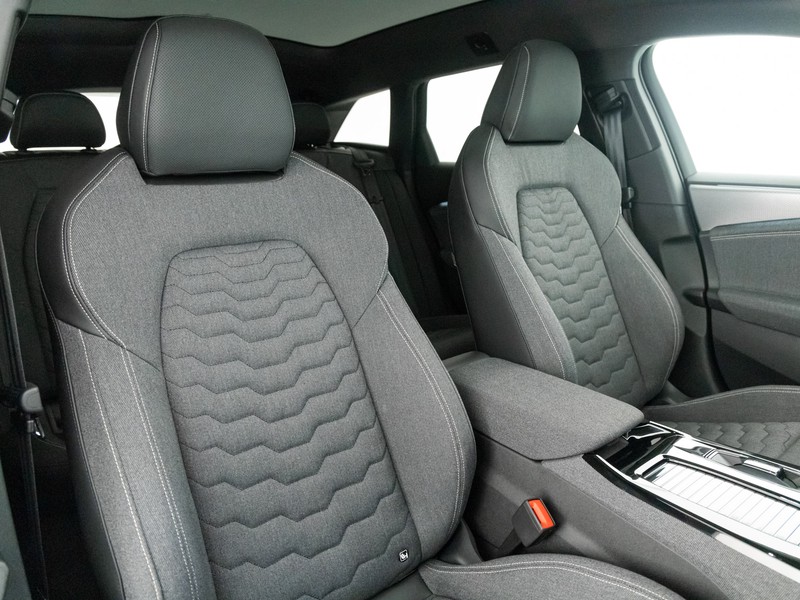 Audi A6 e-tron avant e-tron performance business 367cv