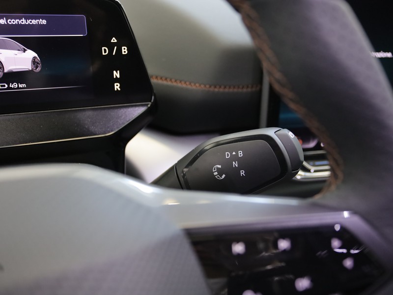 Cupra Born 59kwh impulse+ 231cv