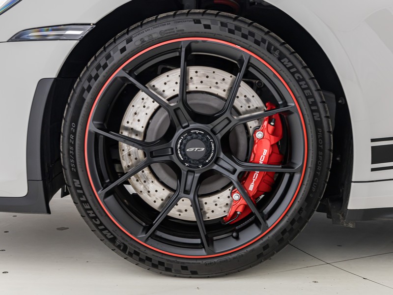 Porsche 911 coupe 4.0 gt3 auto