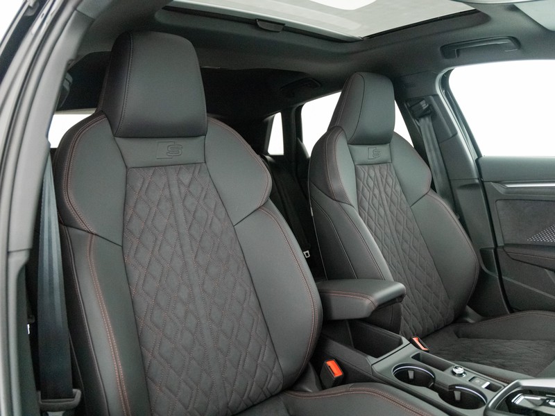 Audi S3 sportback 2.0 tfsi sport attitude quattro s-tronic