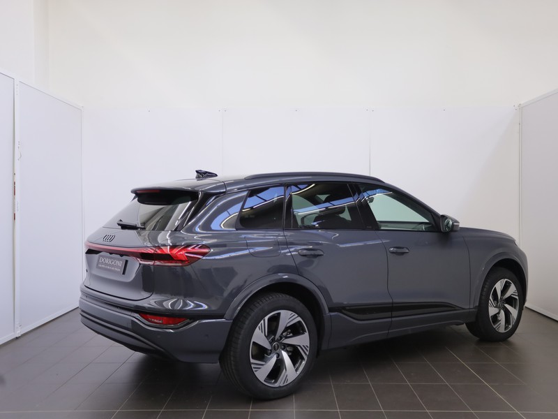 Audi Q6 e-tron business advanced quattro 387cv