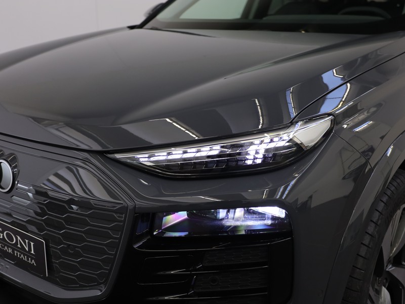 Audi Q6 e-tron business advanced quattro 387cv