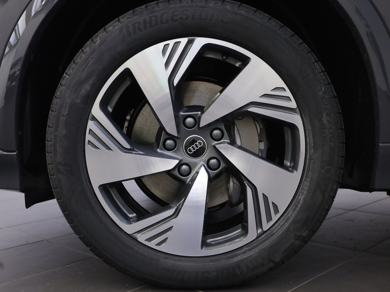 Audi Q6 e-tron business advanced quattro 387cv