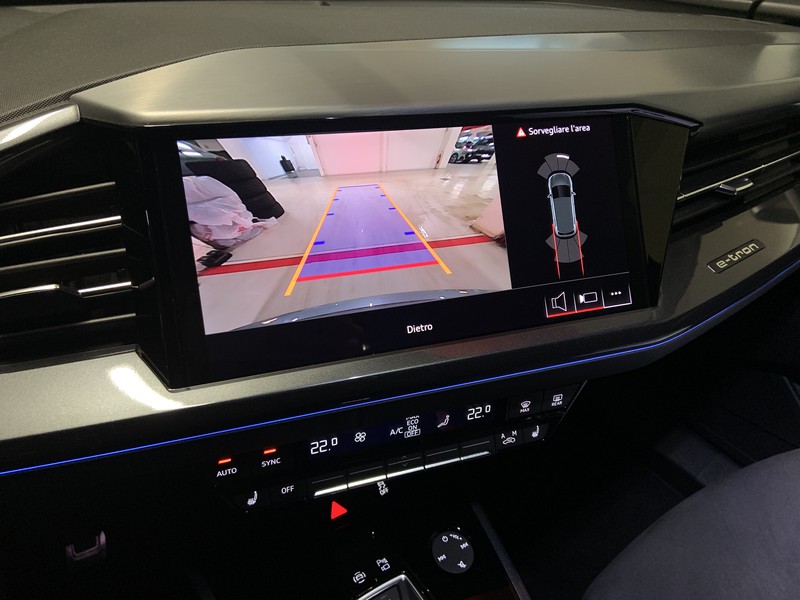Audi Q4 e-tron 45 business advanced