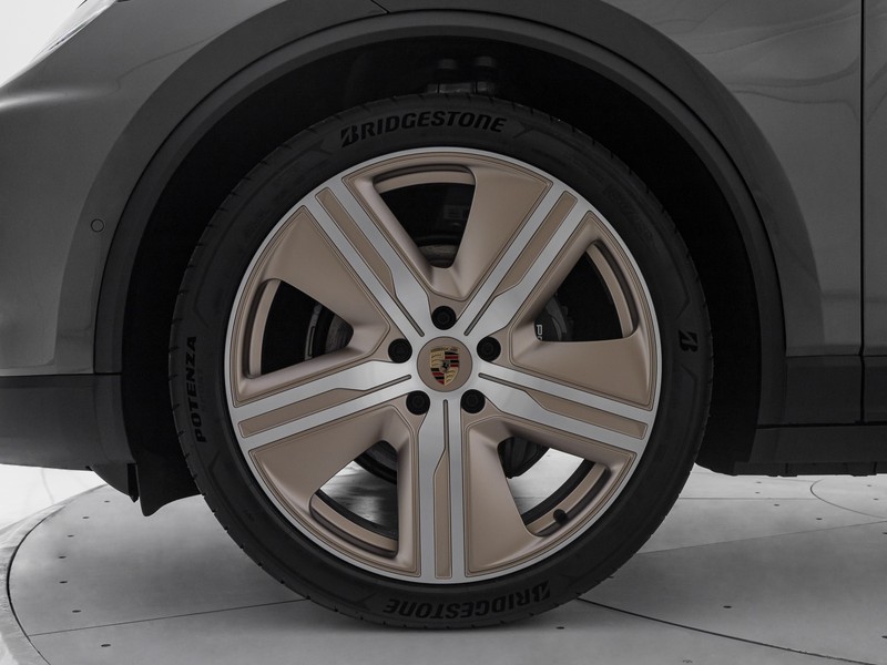 Porsche Macan 4