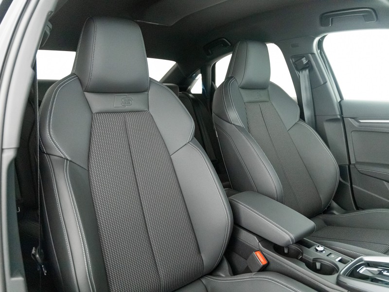 Audi A3 sedan 1.5 tfsi mhev s line edition 150cv s-tronic