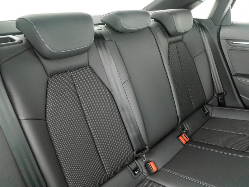 Audi A3 sedan 1.5 tfsi mhev s line edition 150cv s-tronic