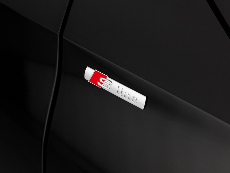 Audi A3 sedan 1.5 tfsi mhev s line edition 150cv s-tronic