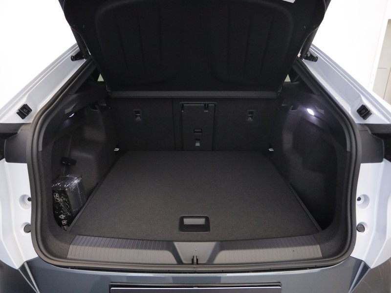 Cupra Tavascan 77kwh endurance immersive rwd