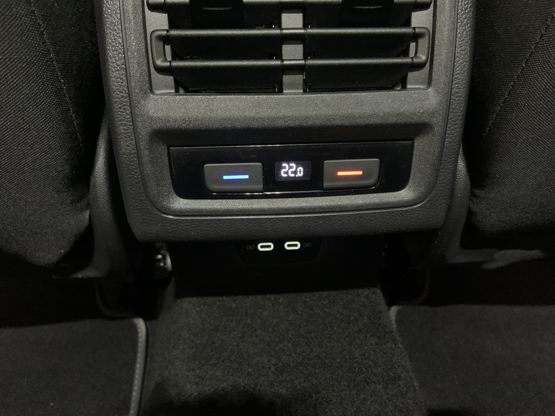 Volkswagen Golf 1.0 etsi evo life 110cv dsg