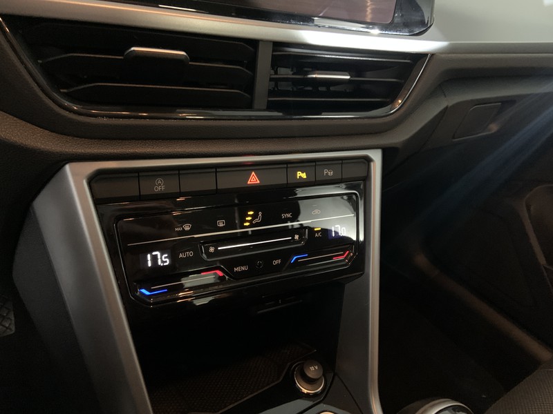 Volkswagen T-Roc 1.0 tsi life 110cv