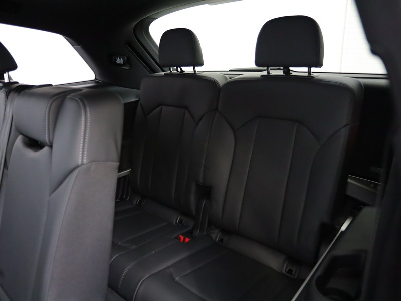 Audi Q7 50 3.0 tdi mhev s line edition quattro tiptronic 7p.ti