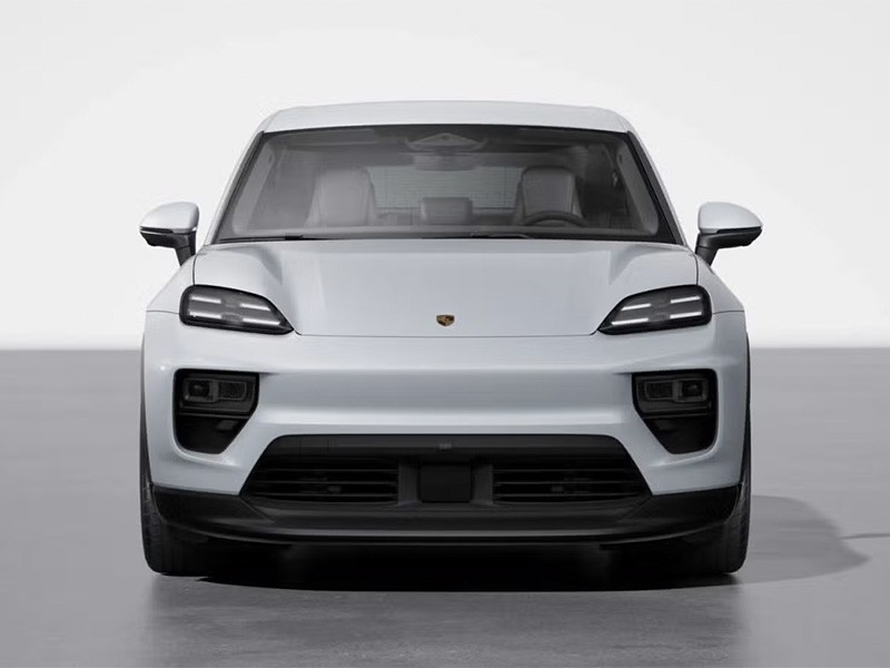 Porsche Macan 4