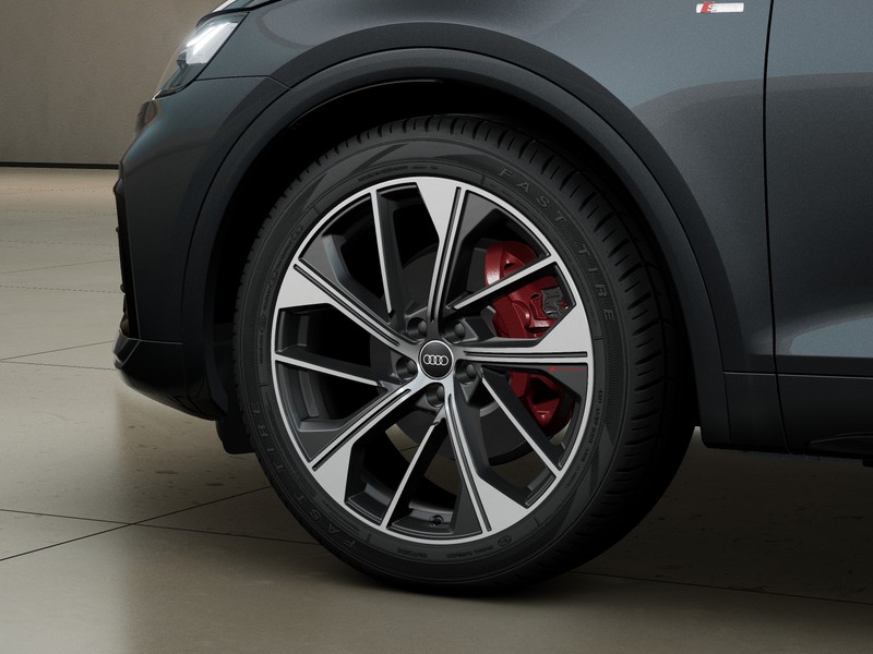 Audi Q5 sportback 40 2.0 tdi mhev 12v identity black quattro s-tronic