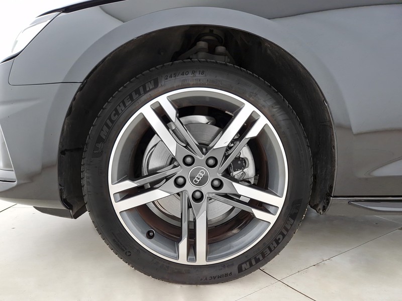 Audi A4 35 2.0 tdi mhev business advanced 163cv s-tronic