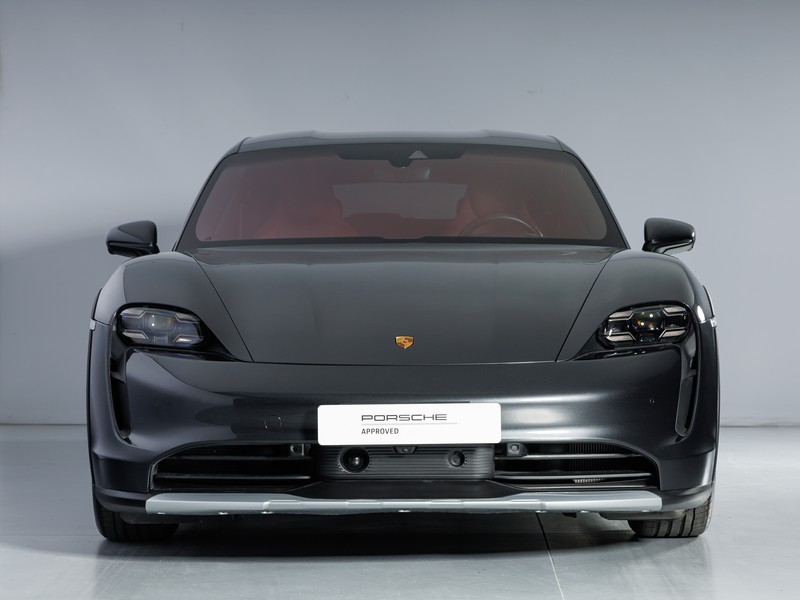 Porsche Taycan CUV 4S