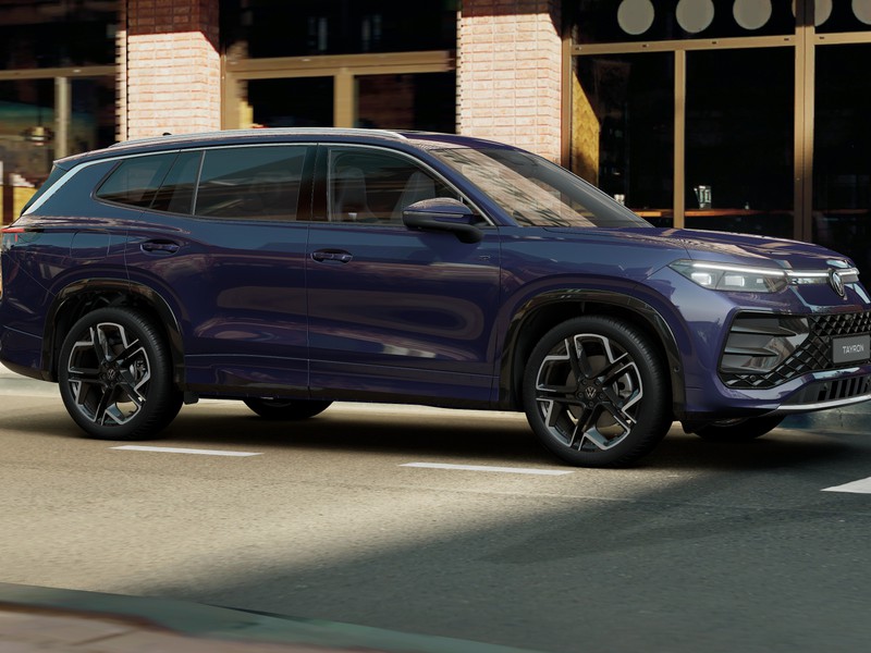 Volkswagen Tayron 1.5 tsi ehybrid r-line 204cv dsg