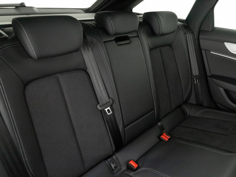 Audi A6 avant 45 3.0 tdi mhev 48v s line edition quattro s-tronic