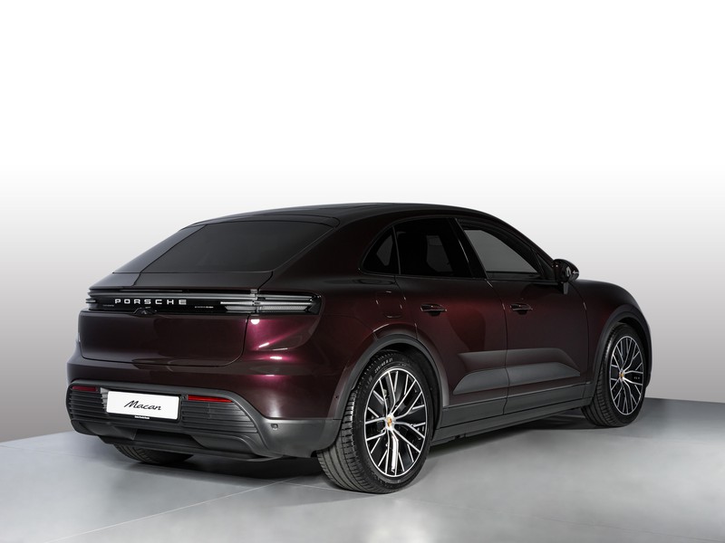 Porsche Macan 4