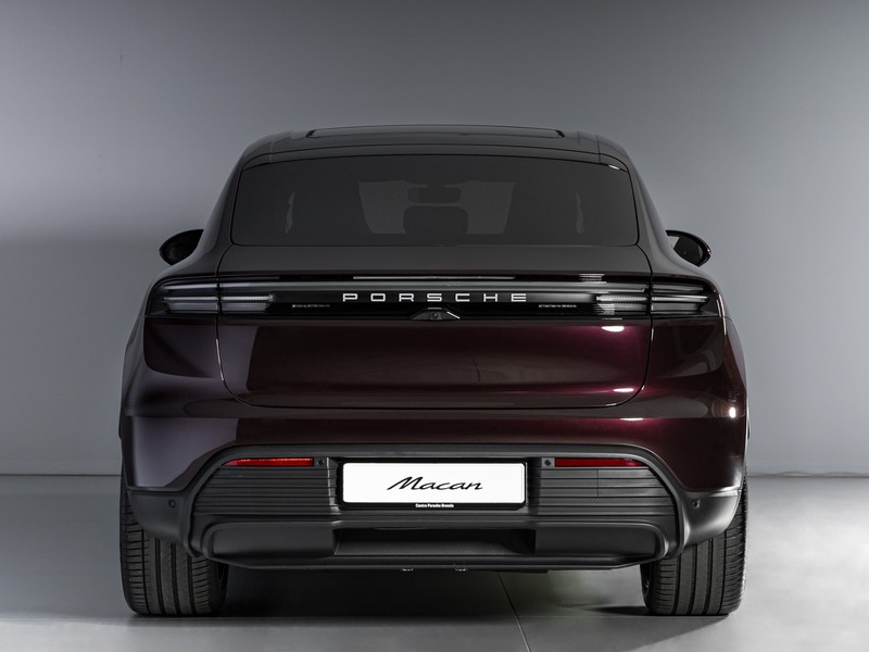 Porsche Macan 4